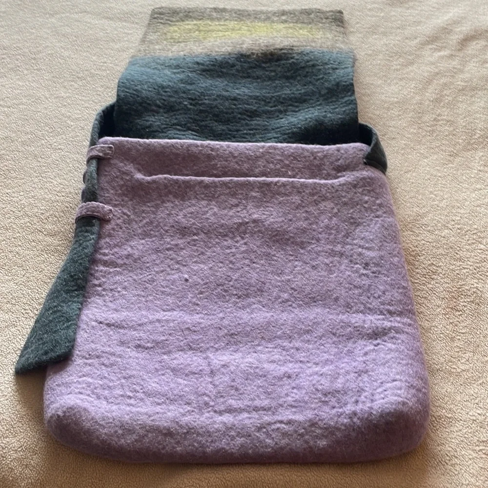 Handcrafted Nepalese Wool Felt Shoulder Bag – Unique Artisan Design